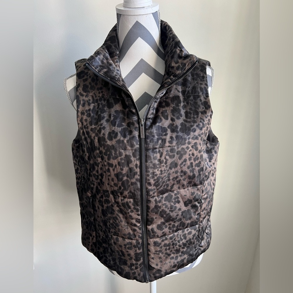 Kenneth Cole Leopard Vest - Size Small